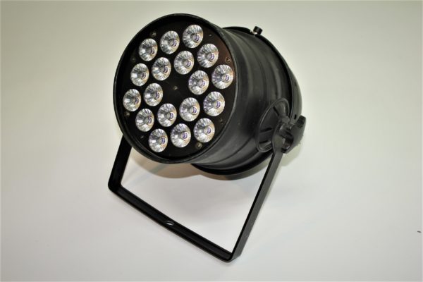 Projecteur par 64 led