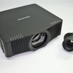 Video projecteur christie 7000 lumens display port/2 hdmi/sdi/composite/vga/2 audio in/1 audio out