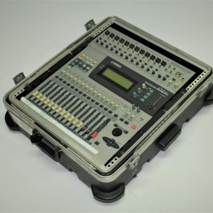 Console 16 voies numériques yamaha 01V
