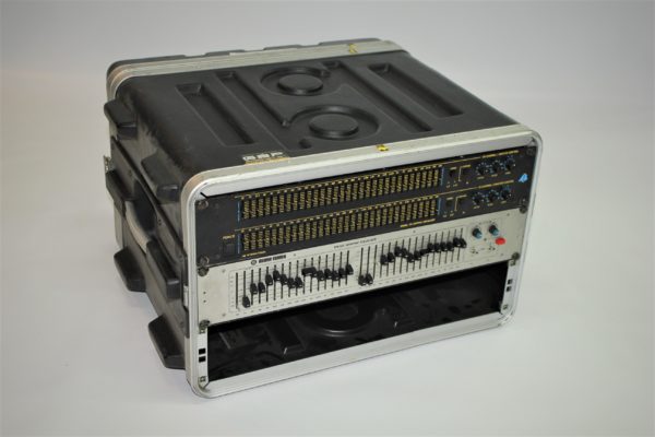 Equaliseur klark teknik 2*15 bandes