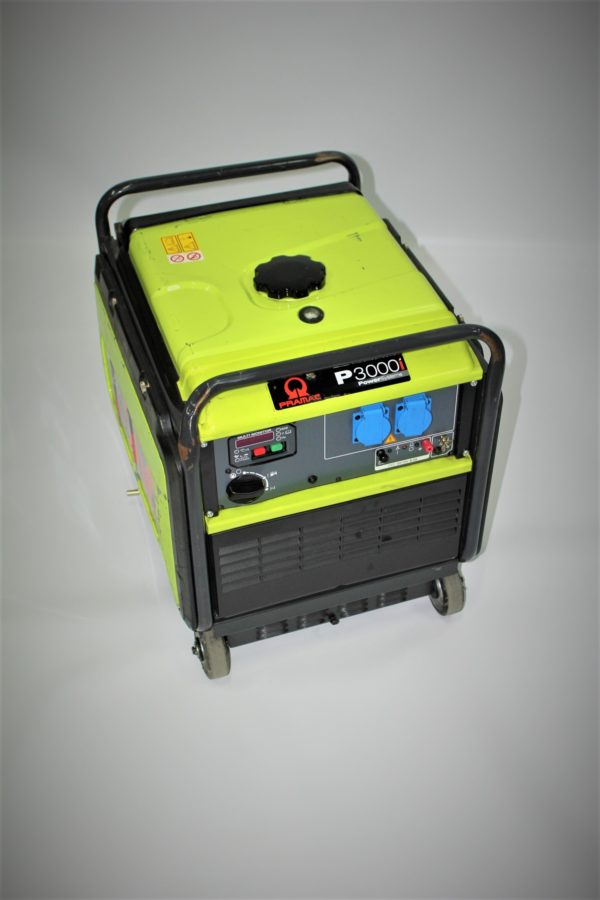 Groupe electrogen pramac regulation electronique 3 KVA avec plein