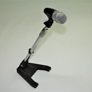Pied micro table
